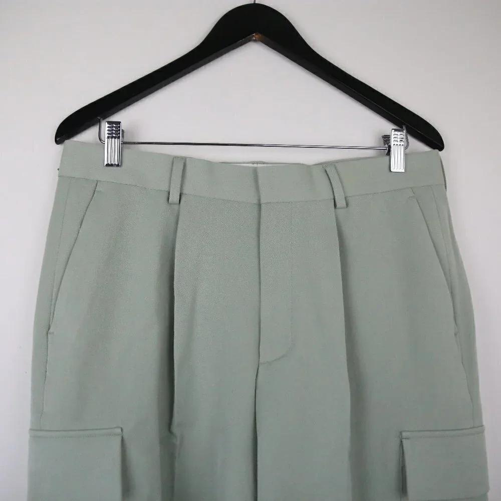 ASOS Design Wide Leg Cargo Smart Shorts in Dusky Green Size‎ 32 - Picture 2 of 7